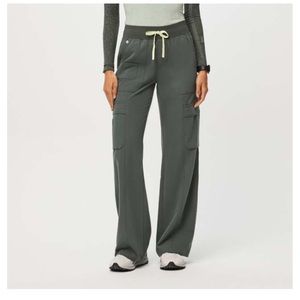 Figs bonsai cargo pants